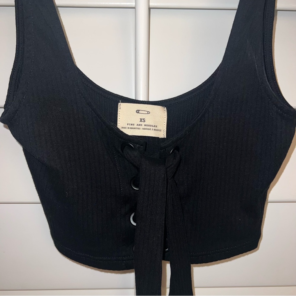 Urban outfitters black crop tank tie top XS